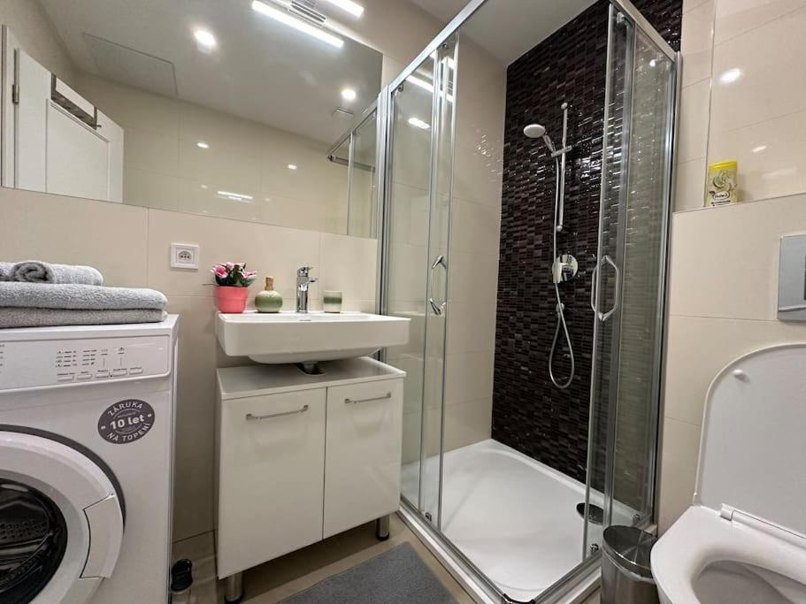 Romantic Apartment In The Center Of Praga Zewnętrze zdjęcie